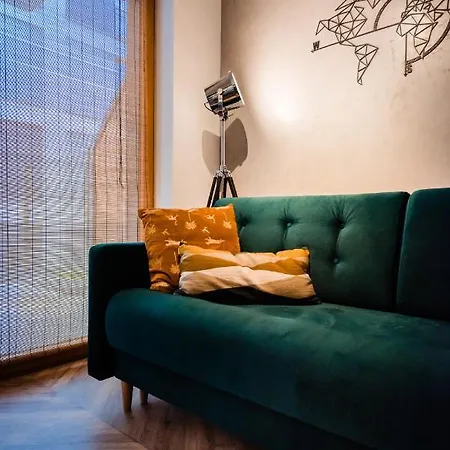 Floral Apartment *